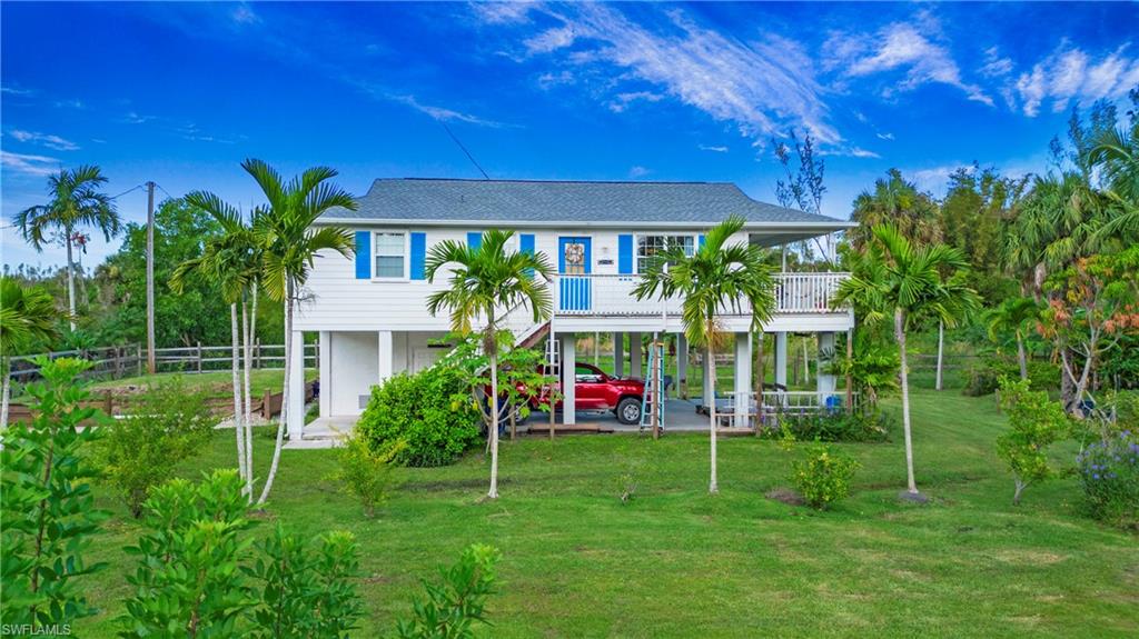 5532 Little House LN