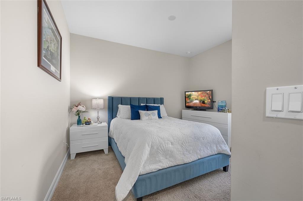 28362 Captiva Shell LOOP