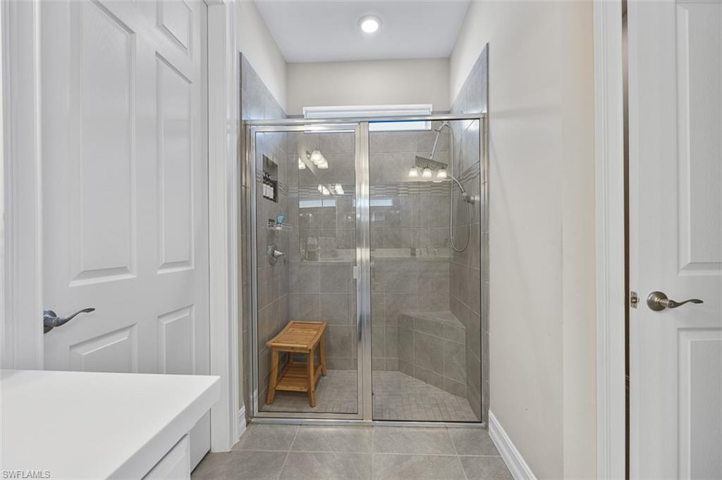 28362 Captiva Shell LOOP