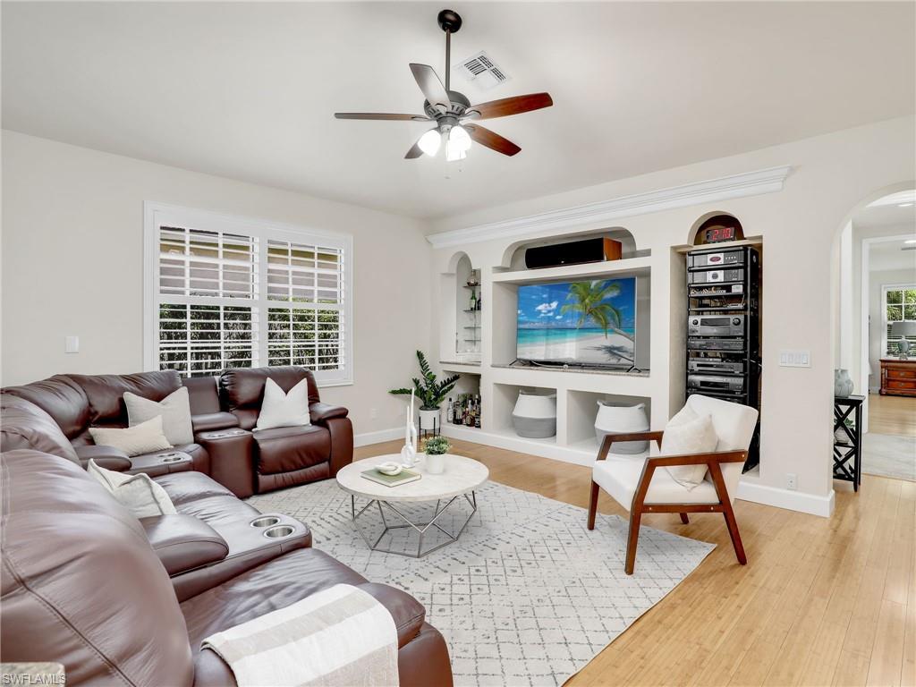 6862 Mill Run CIR