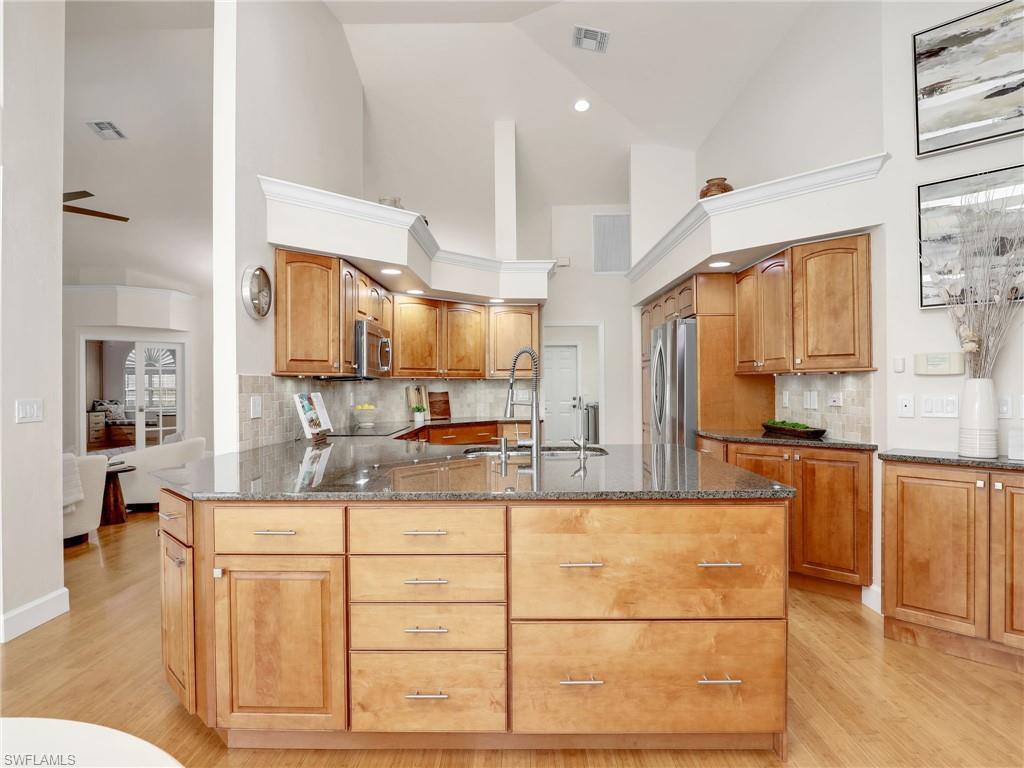 6862 Mill Run CIR