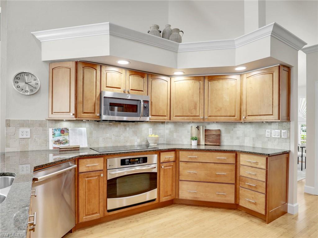 6862 Mill Run CIR