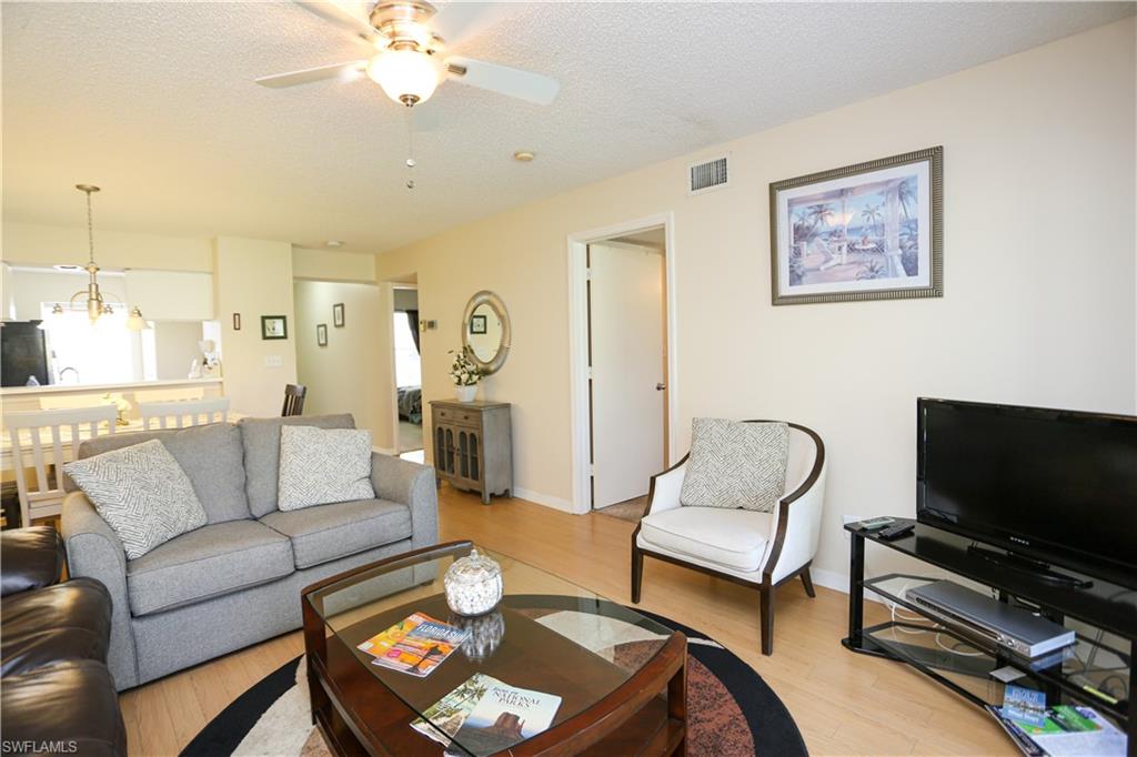287 Quail Forest BLVD # 117
