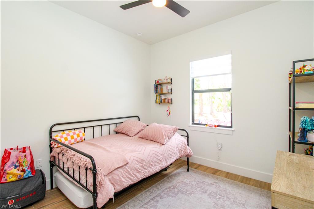 2727 Desoto BLVD S
