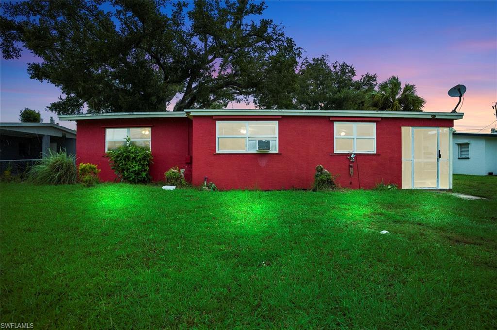 712 Camellia DR