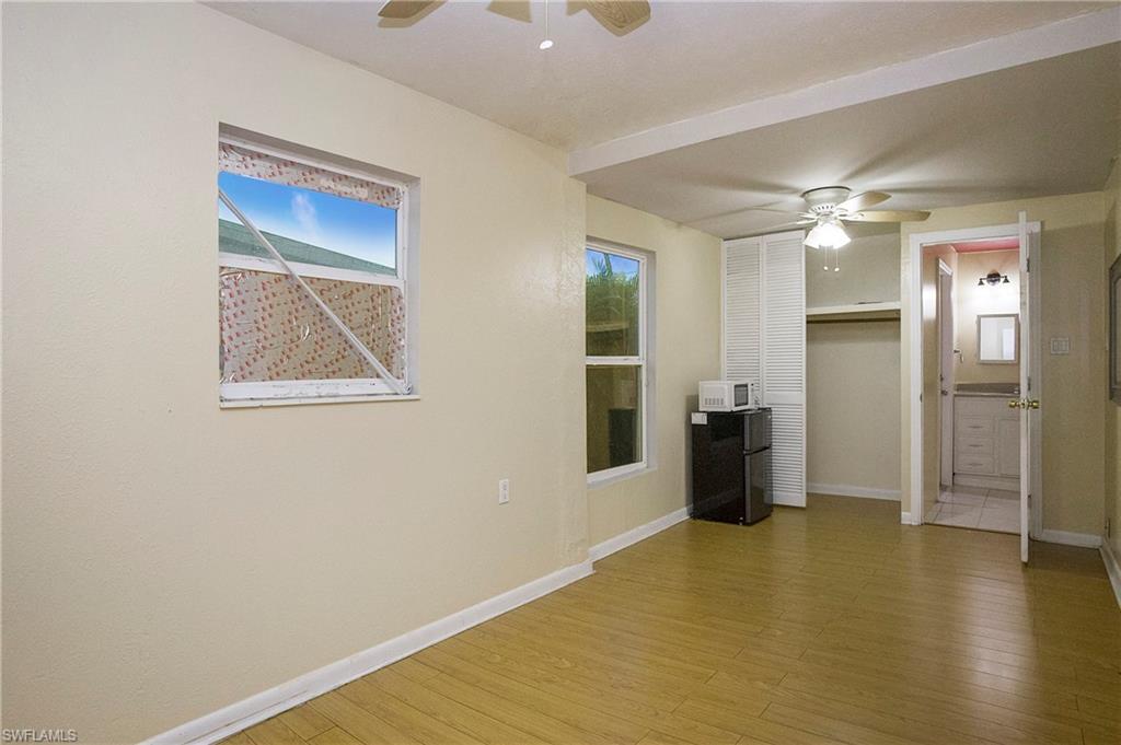 712 Camellia DR