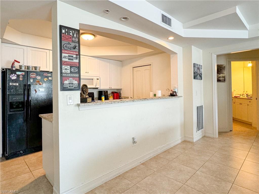 1100 Pine Ridge RD # 201B Unit: #201B