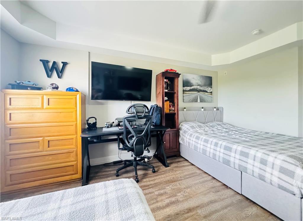 1100 Pine Ridge RD # 401B