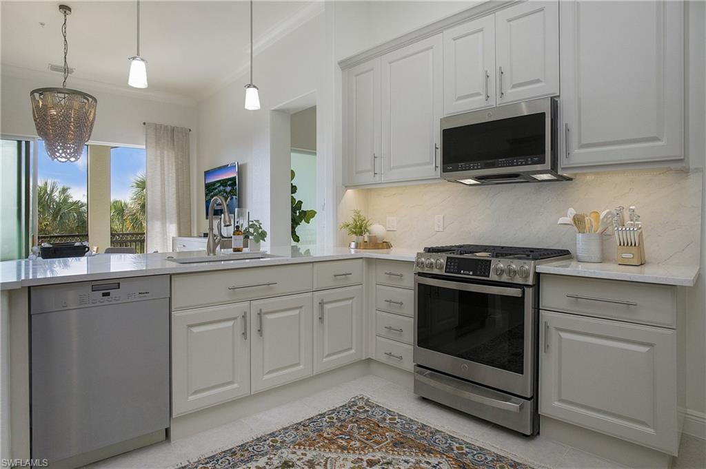 3093 Aviamar CIR # 203 Unit: 7-203