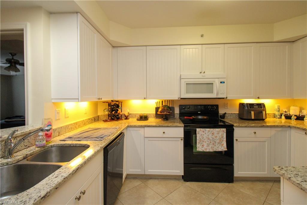 1100 Pine Ridge RD # 301B Unit: #301B
