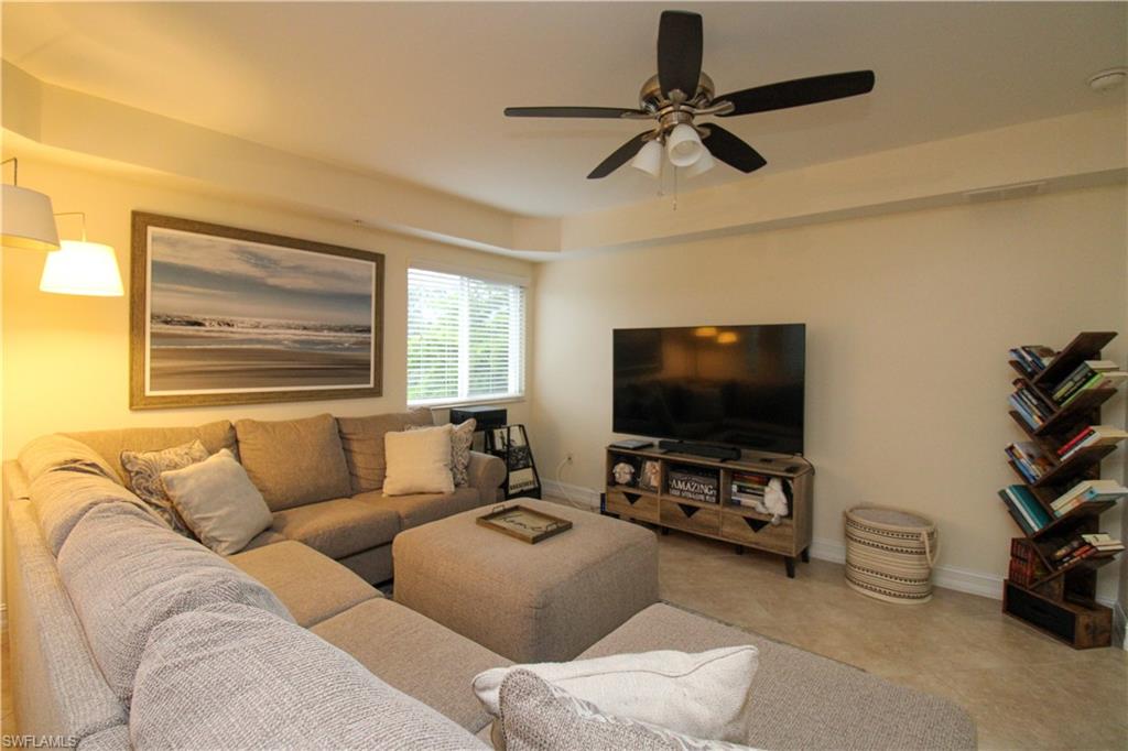 1100 Pine Ridge RD # 301B Unit: #301B