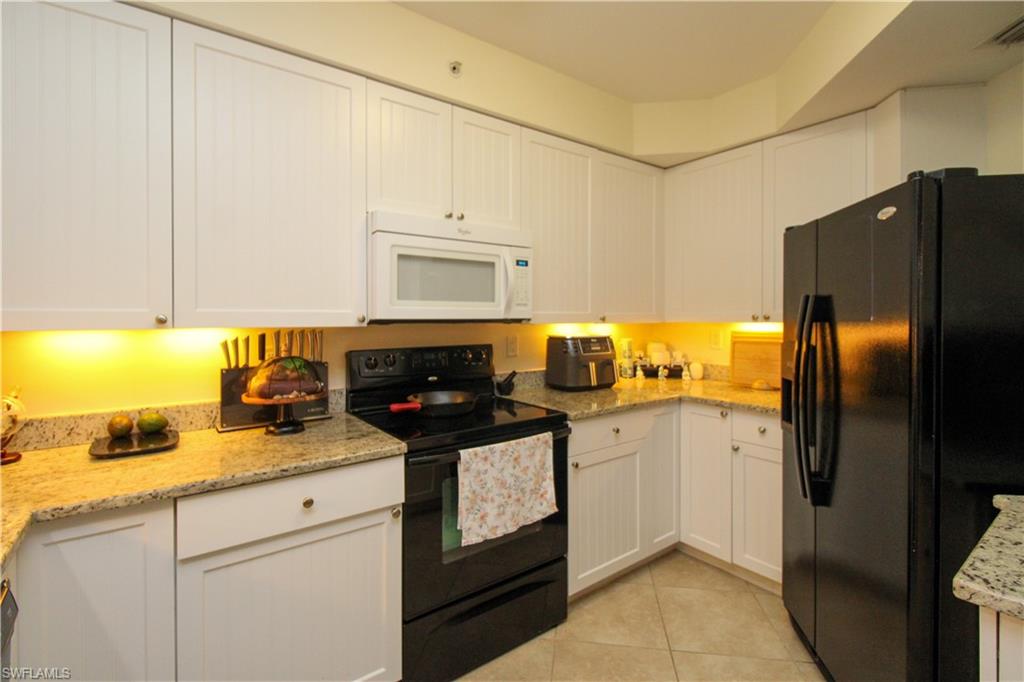 1100 Pine Ridge RD # 301B Unit: #301B