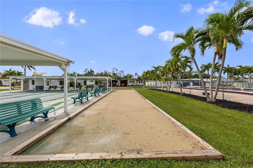 22 Enchanting BLVD # 22 Unit: E-22