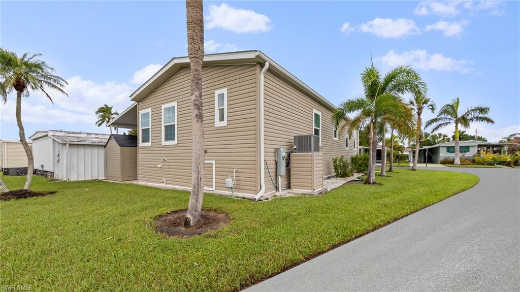 22 Enchanting BLVD # 22 Unit: E-22