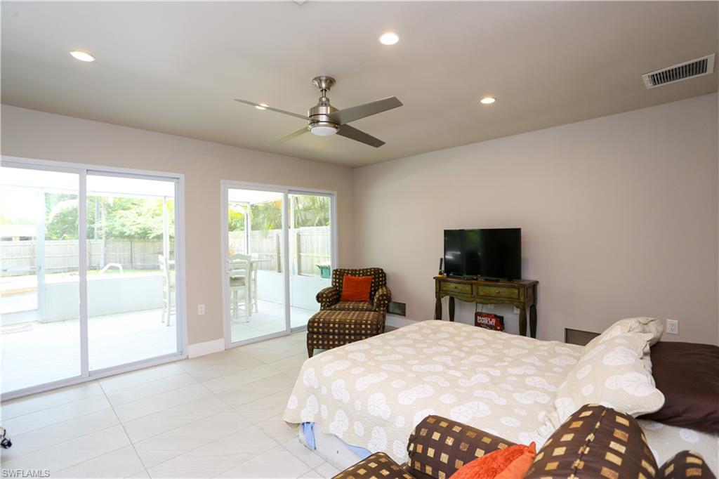 1171 Rainbow DR