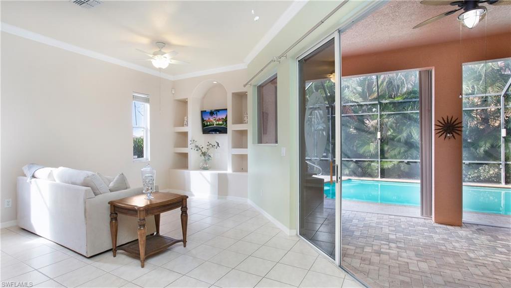 2907 Orange Grove TRL