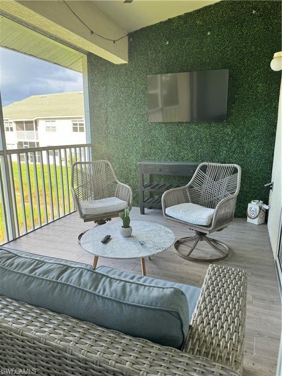 4985 Sandra Bay DR # 203 Unit: 8-203