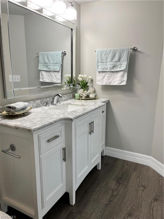 4985 Sandra Bay DR # 203 Unit: 8-203