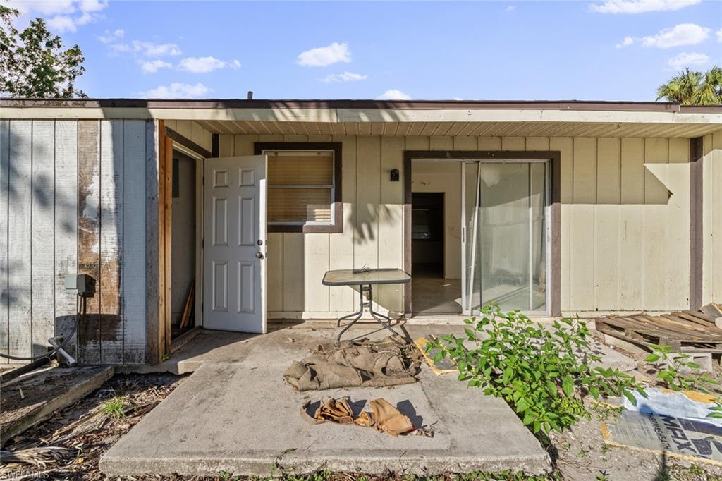 2621 Nightshade LN