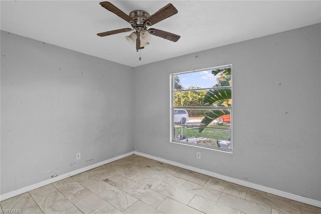 2621 Nightshade LN