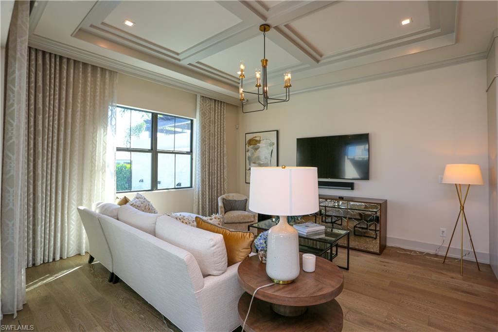 14727 Kingfisher LOOP