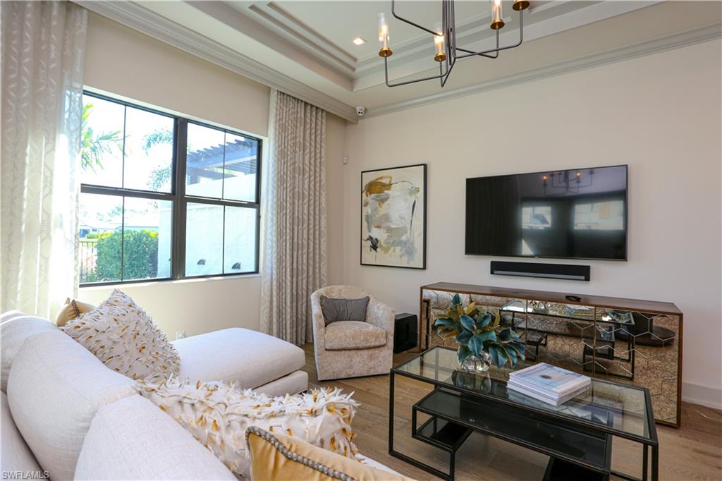 14727 Kingfisher LOOP