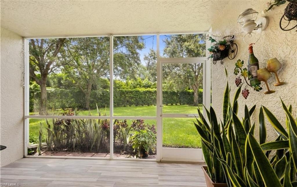 613 Squire CIR # 104