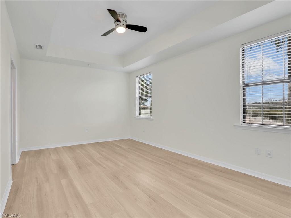 11301 Monte Carlo BLVD SE # 102