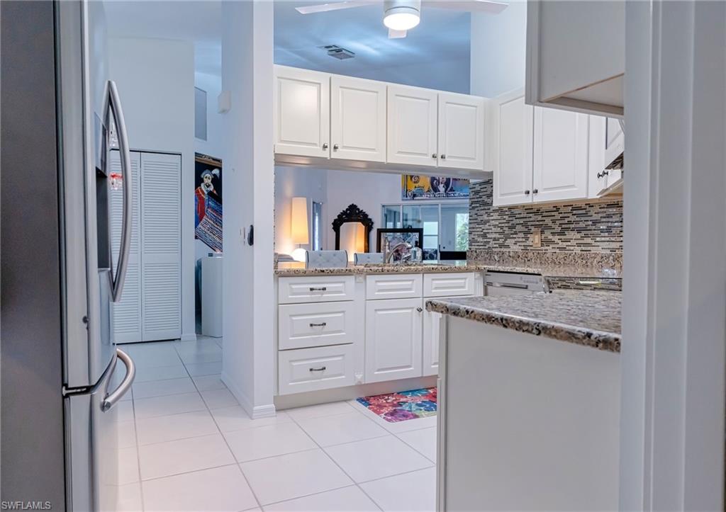 21715 Sungate CT # 303