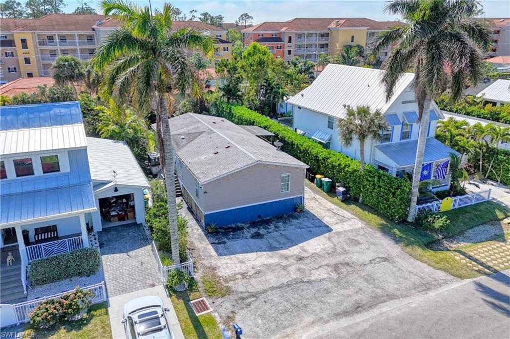 162 Jeepers DR