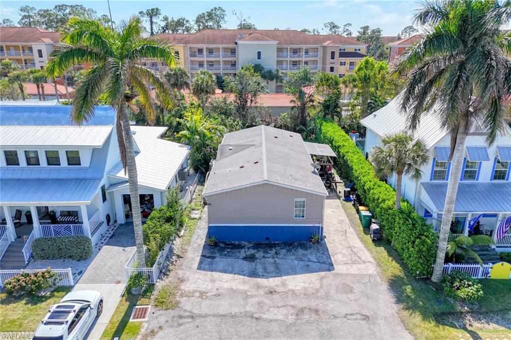 162 Jeepers DR