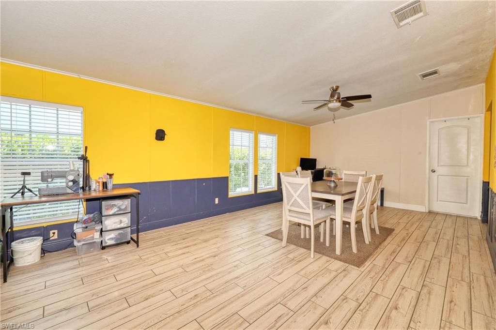 162 Jeepers DR