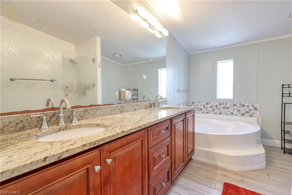 162 Jeepers DR