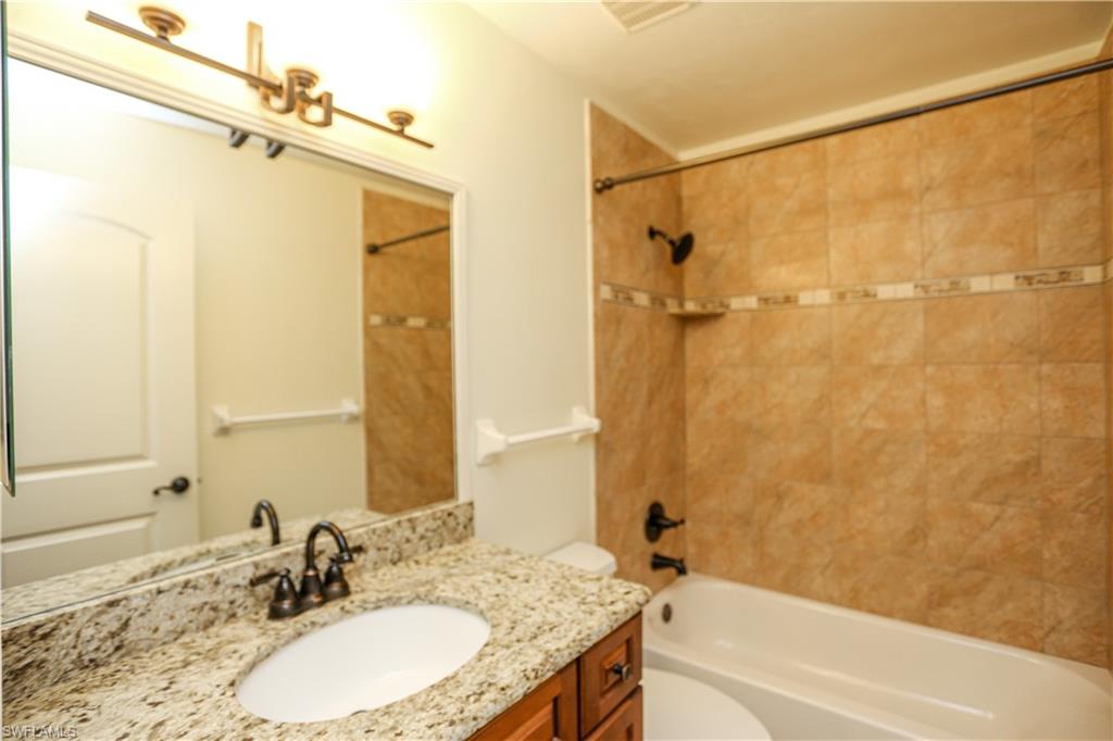 2568 Kings Lake BLVD # 201