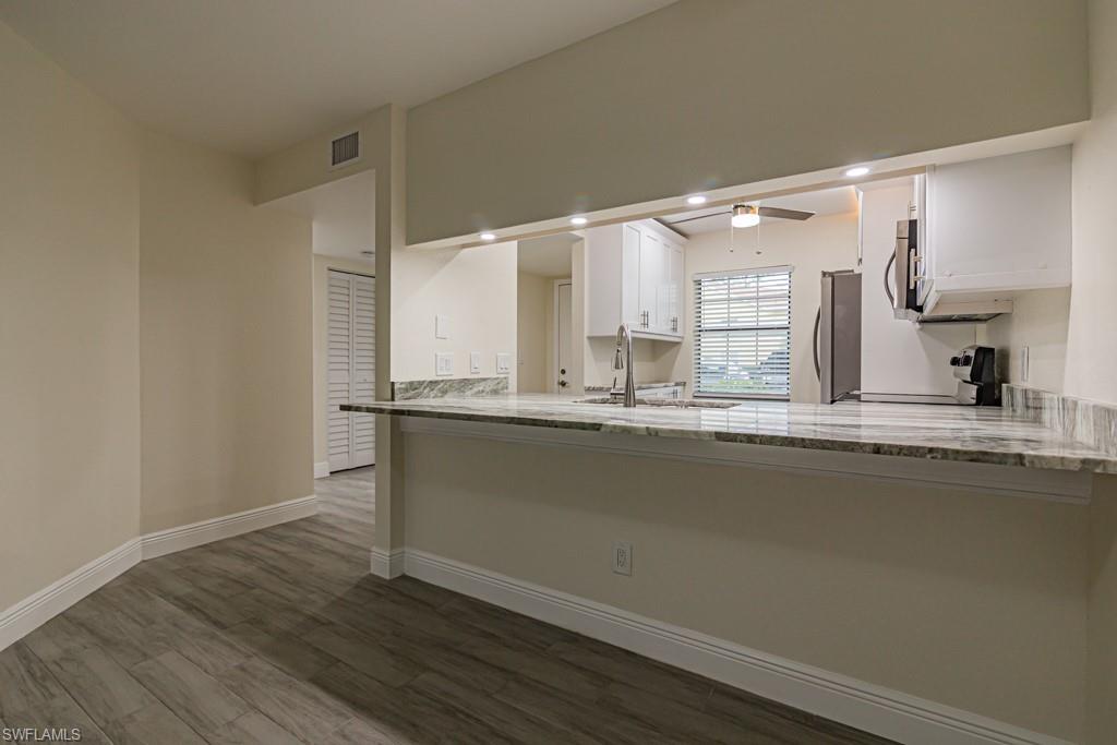 2562 Kings Lake BLVD # 102