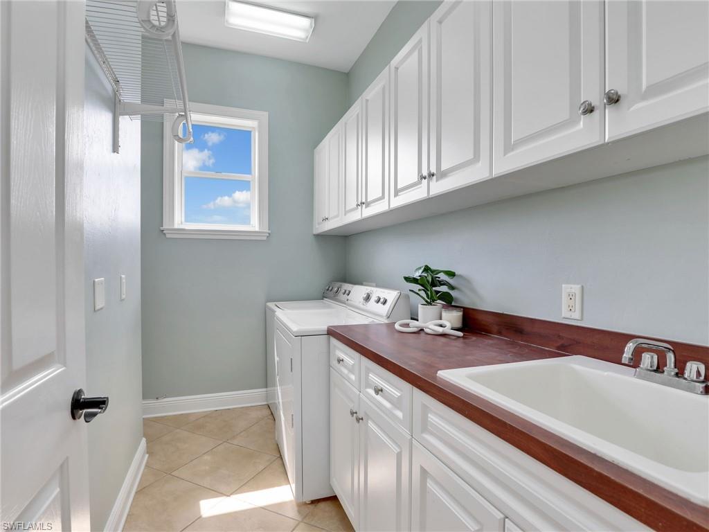 27031 Driftwood DR