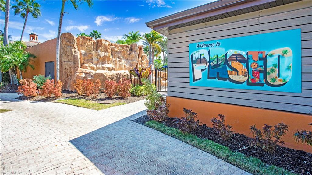 8342 Provencia CT