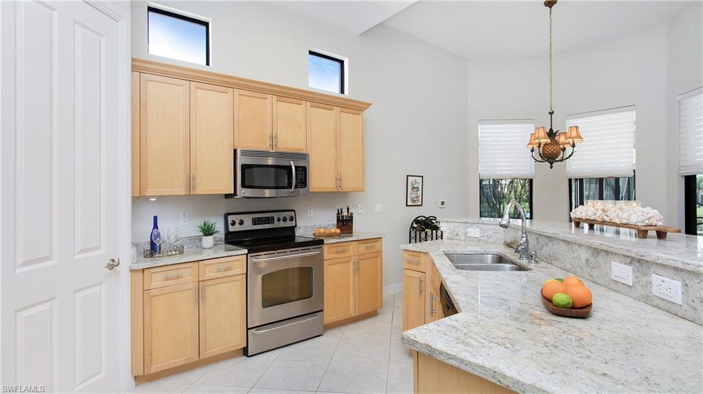 8342 Provencia CT