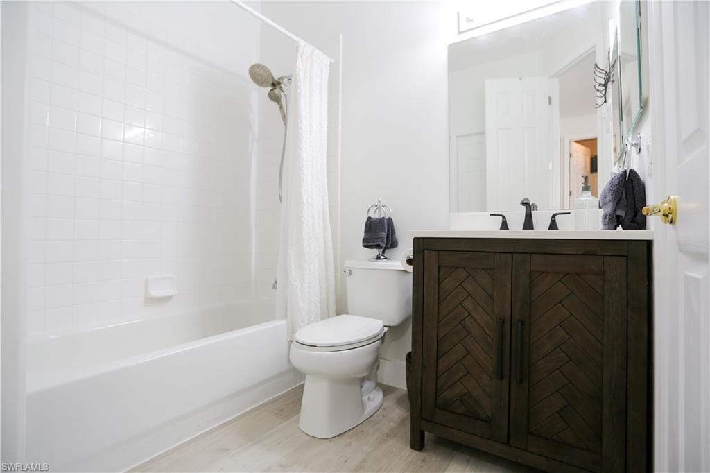 2190 Arielle DR # 904