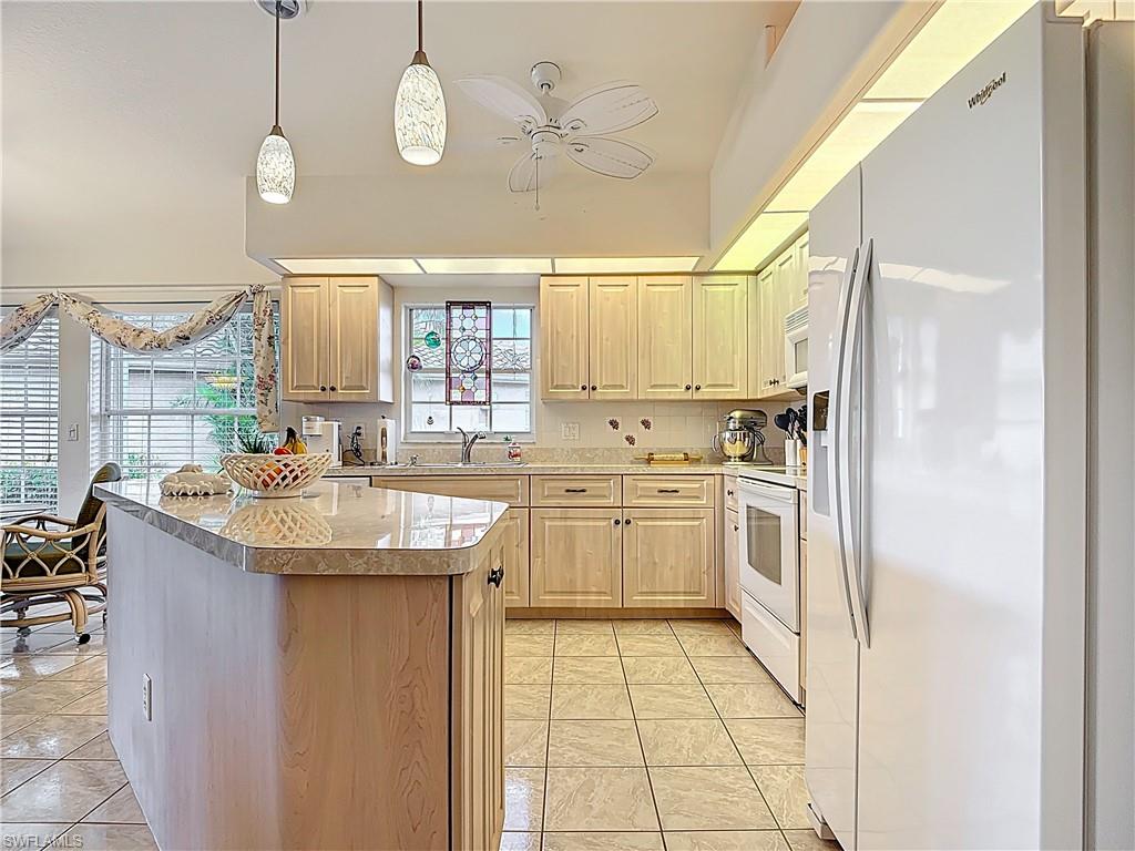 1771 Corona Del Sire DR