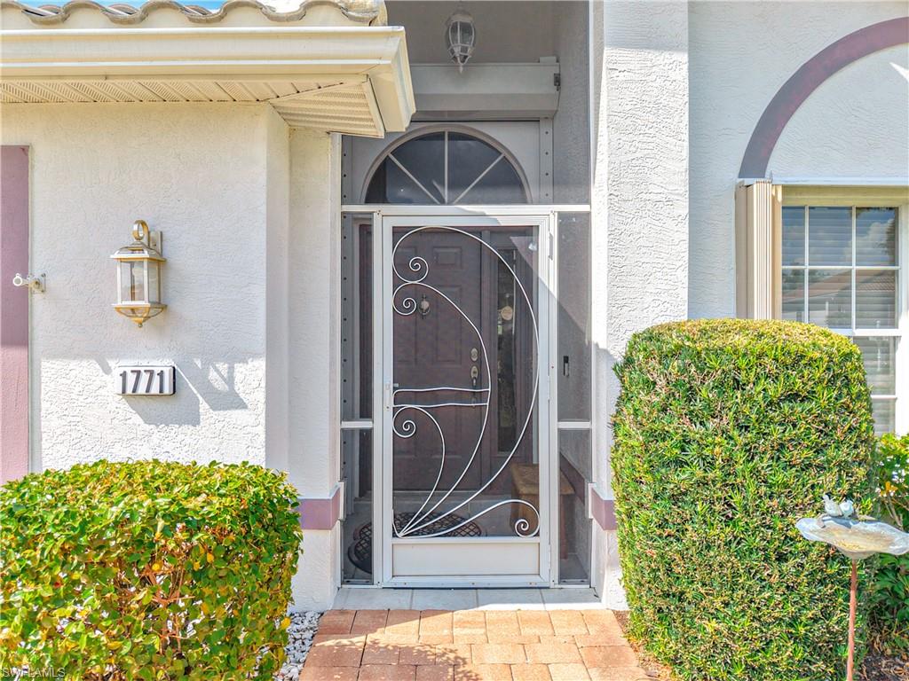 1771 Corona Del Sire DR