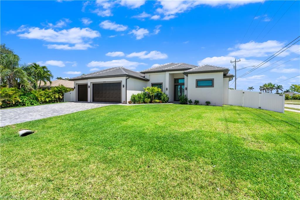 4143 SW 23rd PL