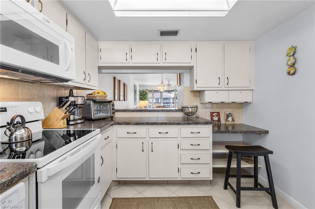 338 Charlemagne BLVD # G203