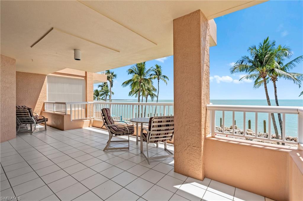 990 Cape Marco DR # 208