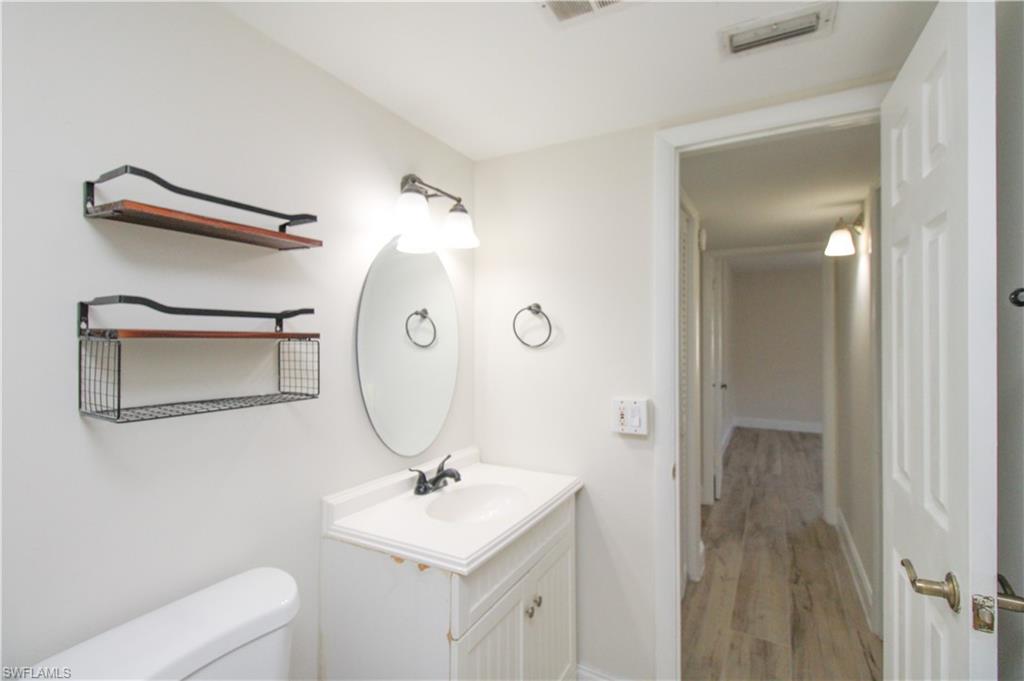 2102 Alamanda DR # 202