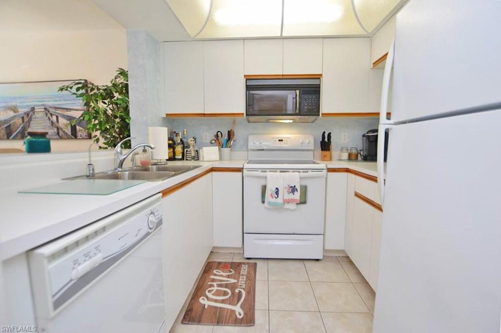 113 Wading Bird CIR # 102 Unit: W-102