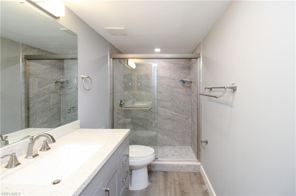 600 Valley Stream DR # F9