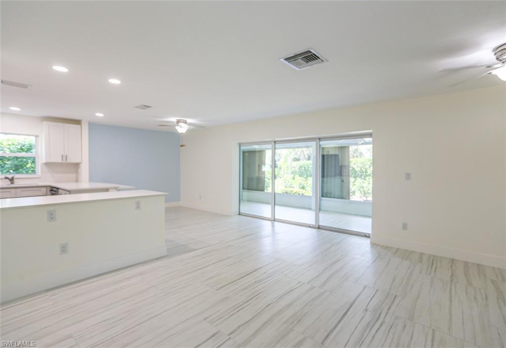 225 Georgetown BLVD