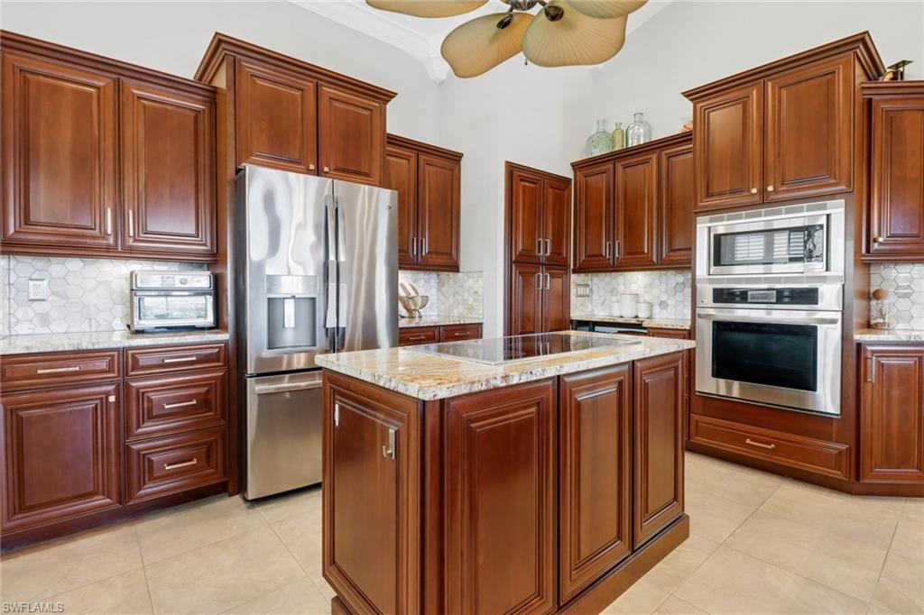 2710 SW 39th TER