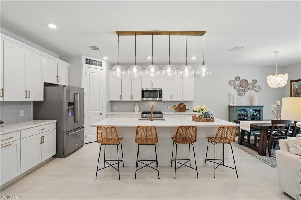 10415 Ventana LN